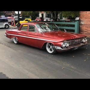 Meet your Posher, Eric